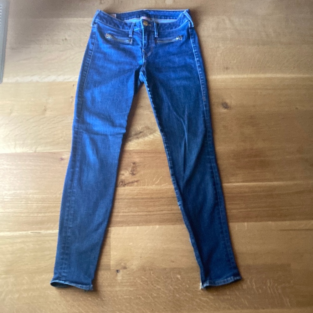 True Religion skinny jeans in size 28